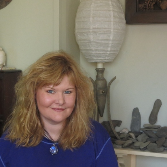 Meet your Posher, Sheryl - Picture 1 of 1